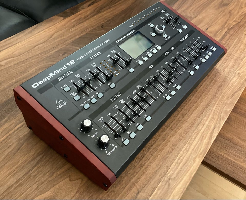 Synthesizer, Behringer Deepmind