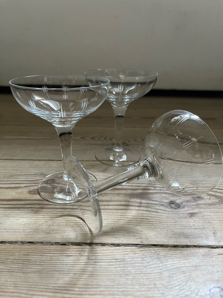 Glas, Likørglas / likørskåle,