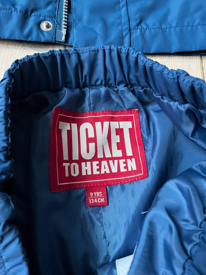 Regntøj, Regntøj, Ticket to heaven