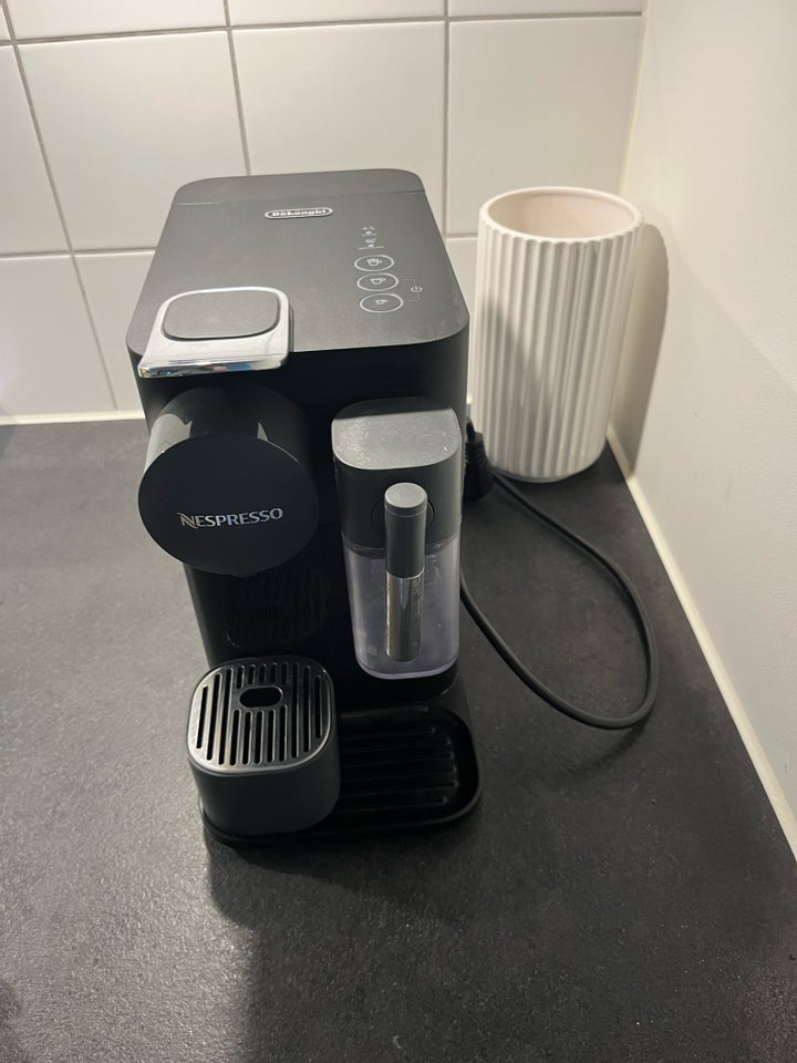 Nespresso kaffemaskine,