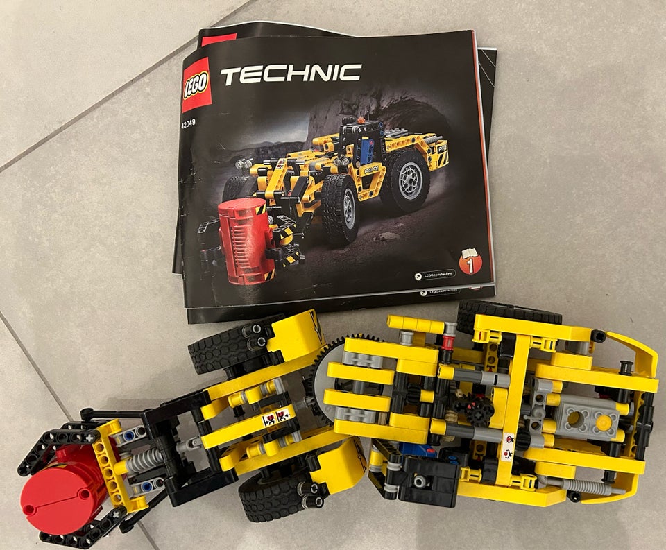 Lego Technic 42049 mine loader