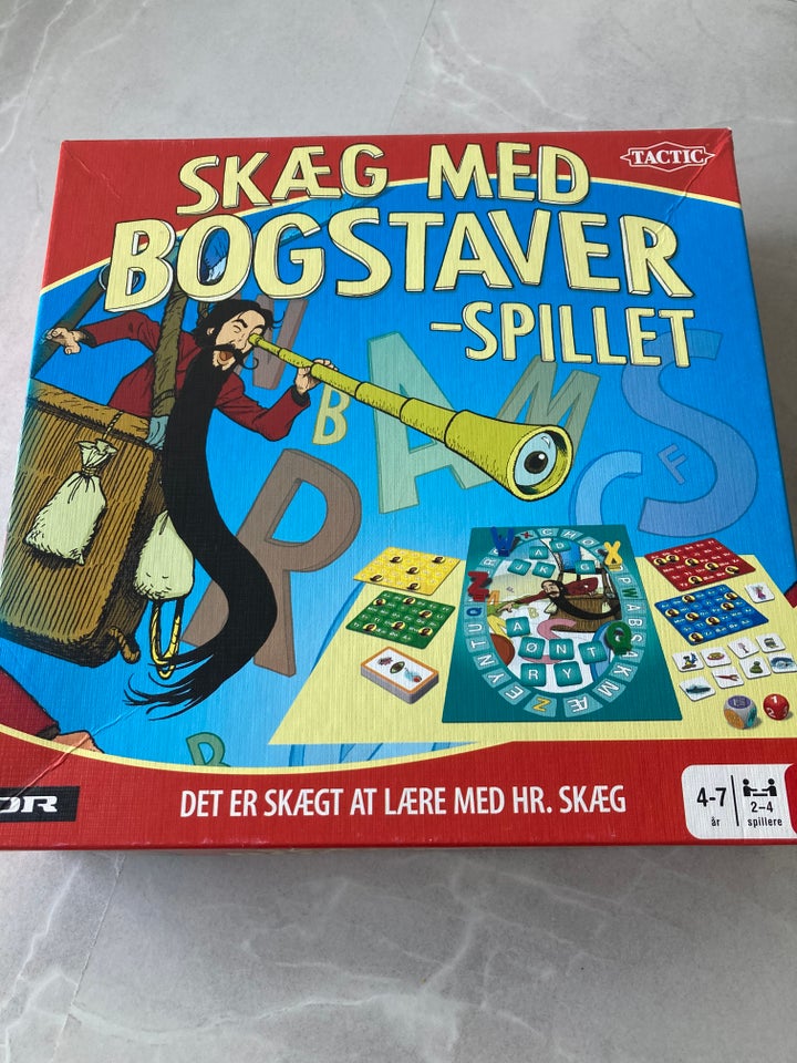 Skæg med bogstaver, brætspil