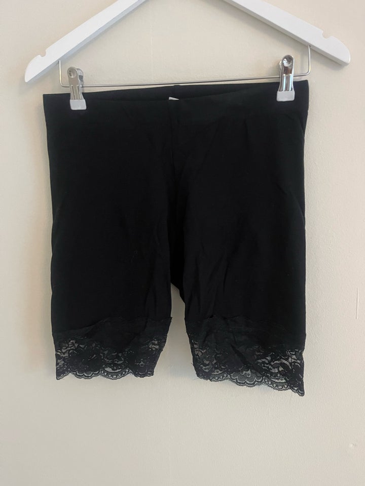 Shorts, Gina Tricot, str. 38