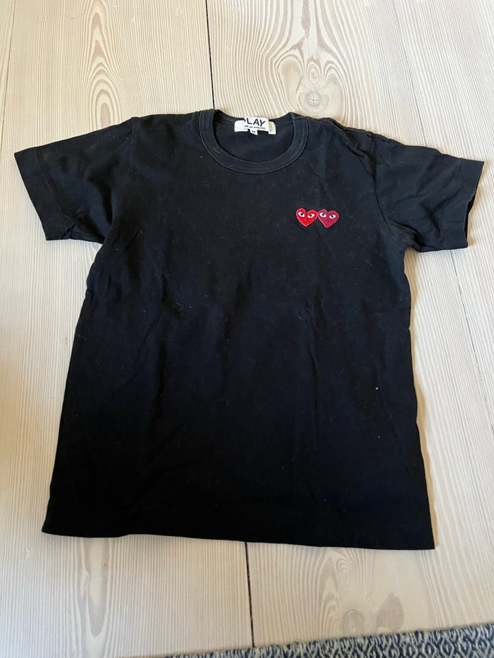 T-shirt, T shirt, Comme des Garcons