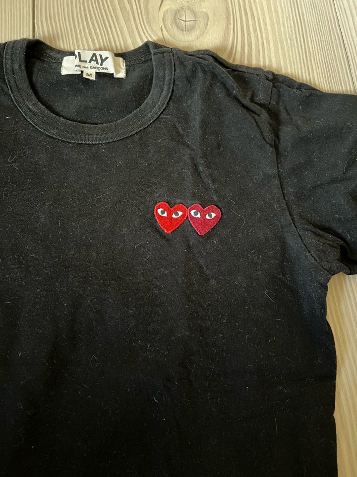 T-shirt, T shirt, Comme des Garcons