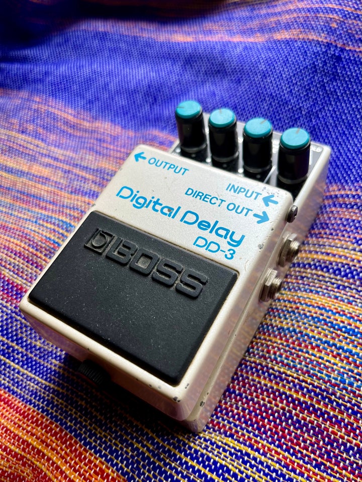 Digital delay Boss DD-3