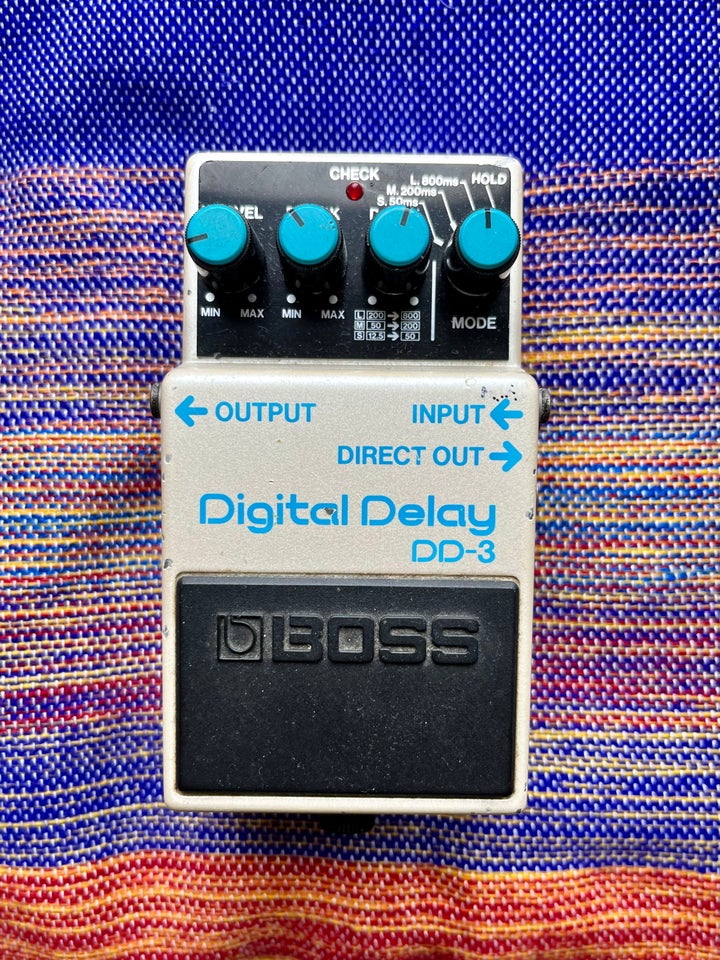 Digital delay Boss DD-3