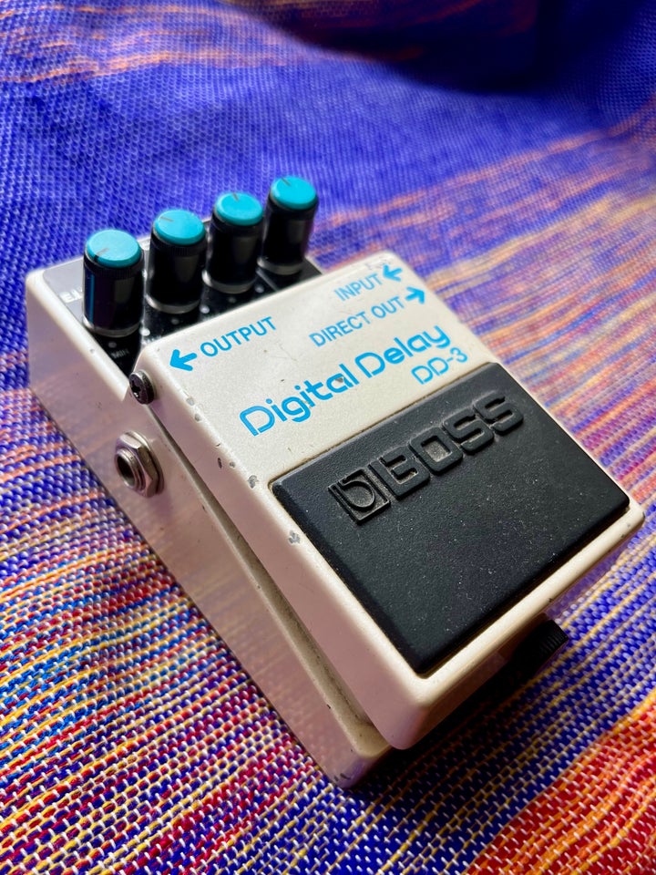 Digital delay Boss DD-3