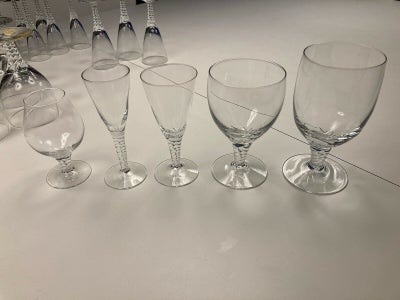 Glas Amager Twist fra Holmegaard