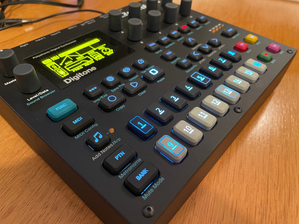 Synthesizer, Elektron Digitone