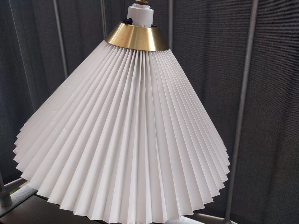 Le Klint Bordlampe Le Klint 319