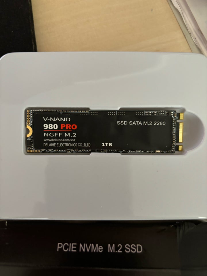 Delaihe, 1000 GB, Perfekt