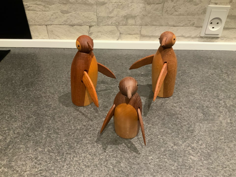 Træfigurer, Skjøde pingviner