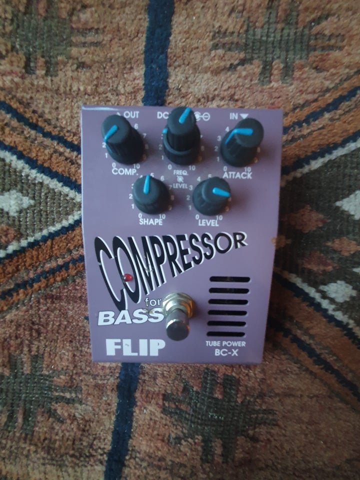 Comp, Guyatone Flip Tube