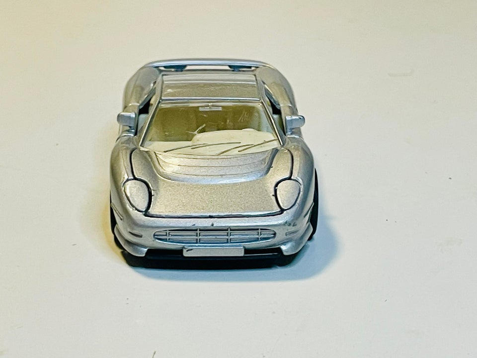 Modelbil, Welly Jaguar XJ 220,