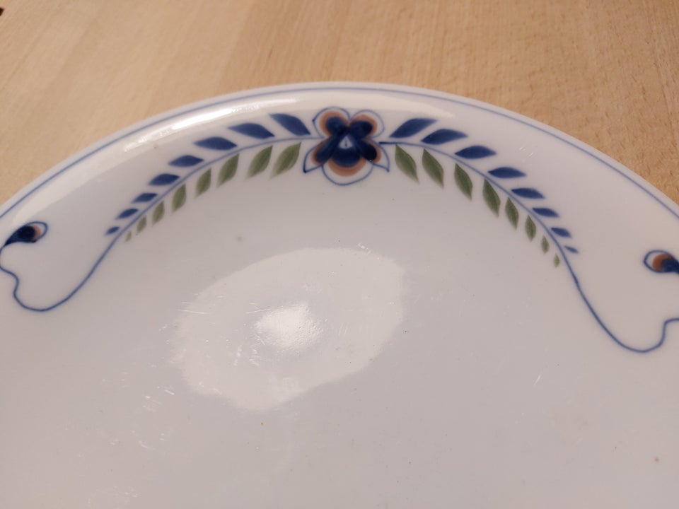 Porcelæn Kringlefad Bing