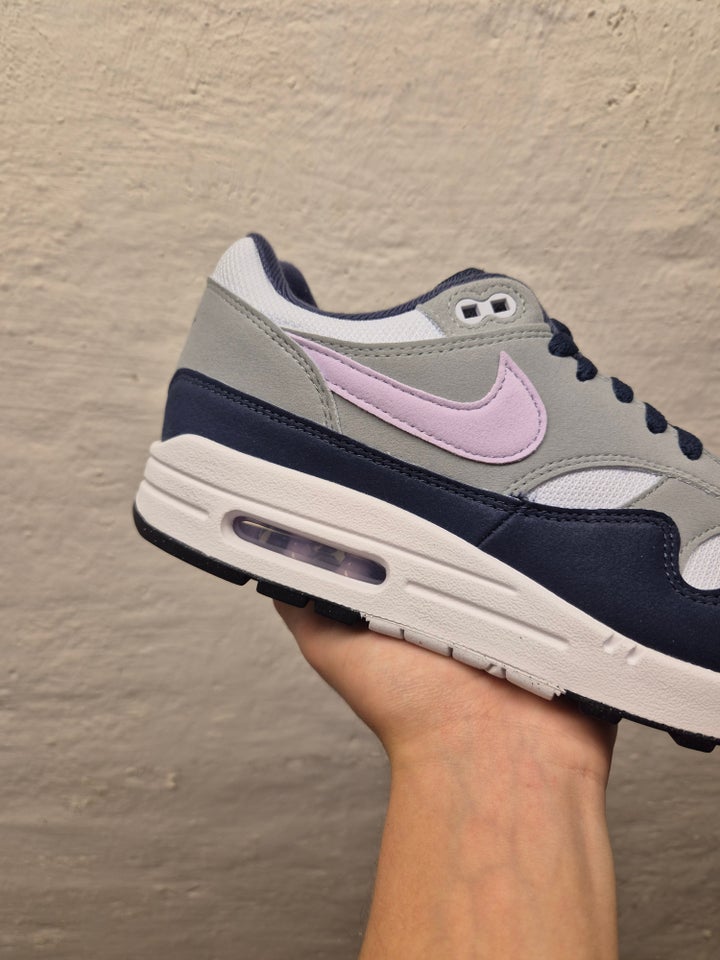 Sneakers, Nike Air Max 1 Lilac