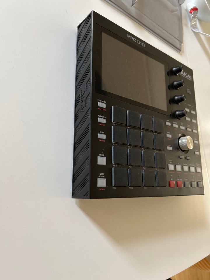 Sampler, Akai MPC One