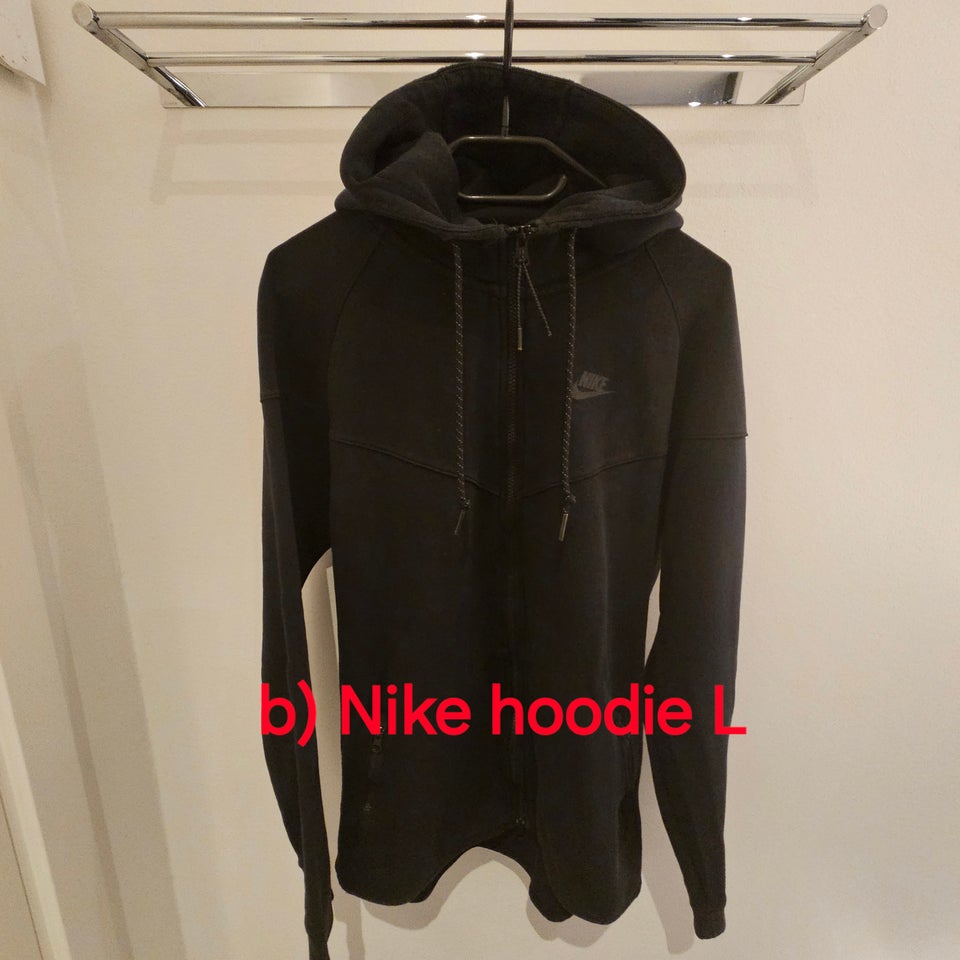 Blandet tøj, Carhartt, Nike