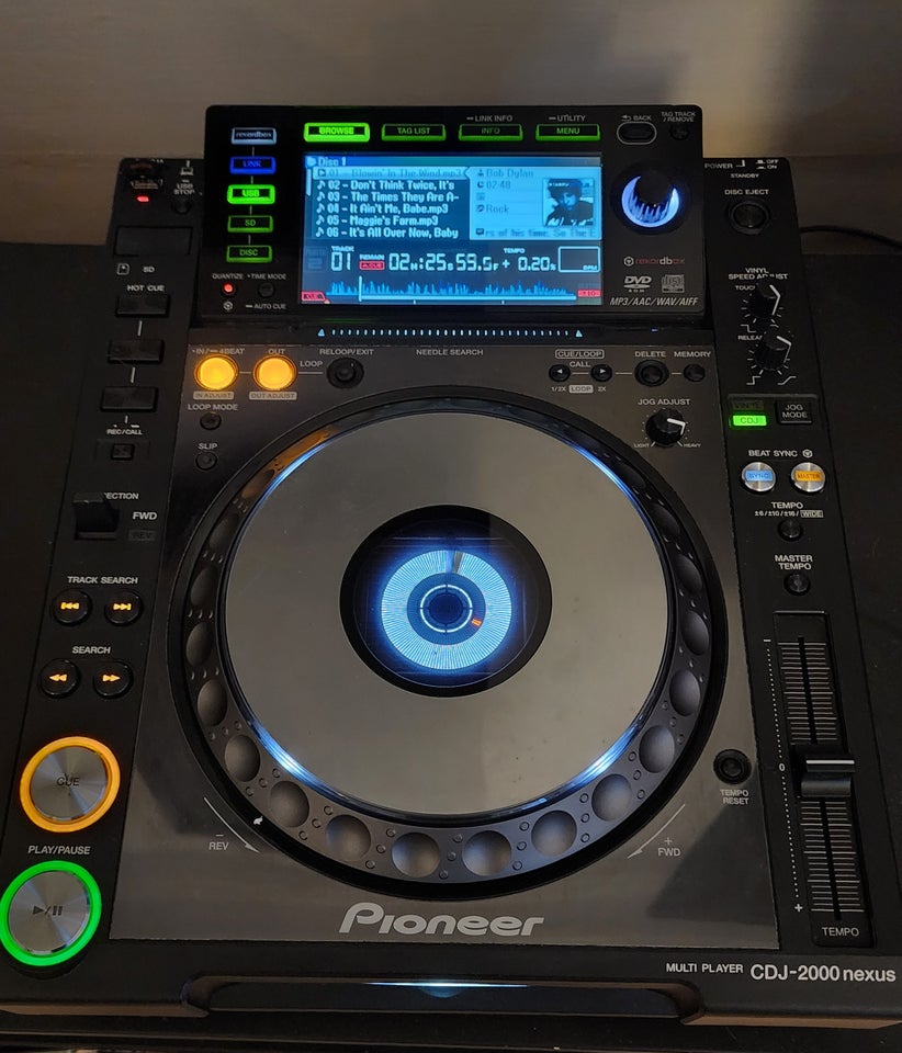 CDJ-2000NXS, Pioneer CDJ-2000NXS