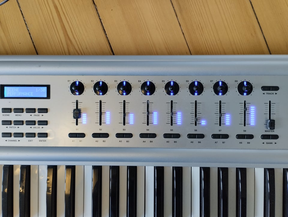 Midi controller, Swissonic