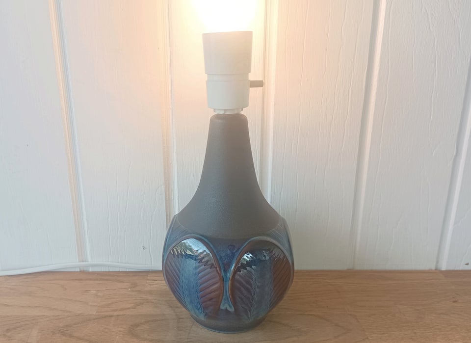 Keramik Bordlampe Søholm 1048