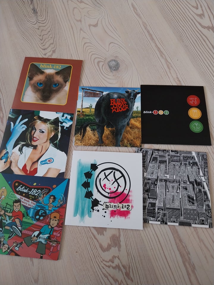 Blink-182: 7 Album Box Set, punk