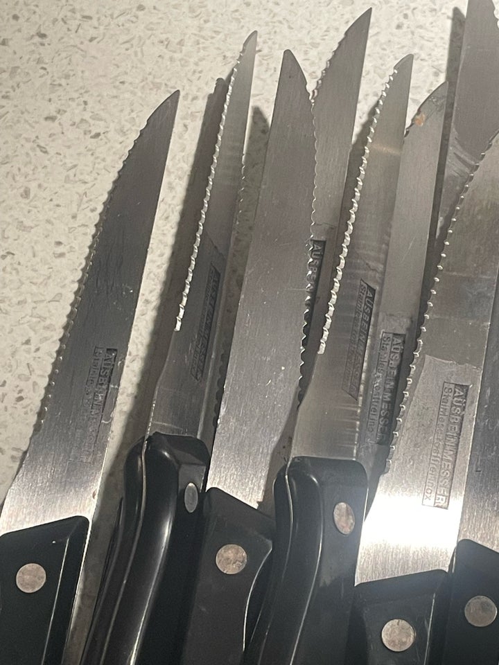 Bestik, Steak Knive