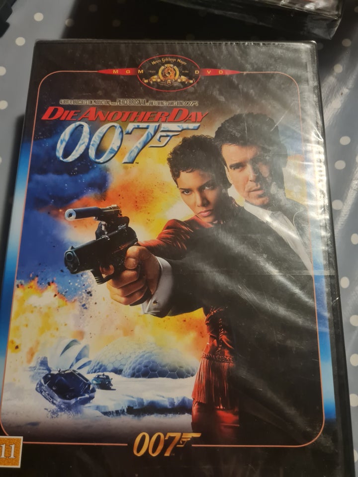 Die another Day 007 DVD action