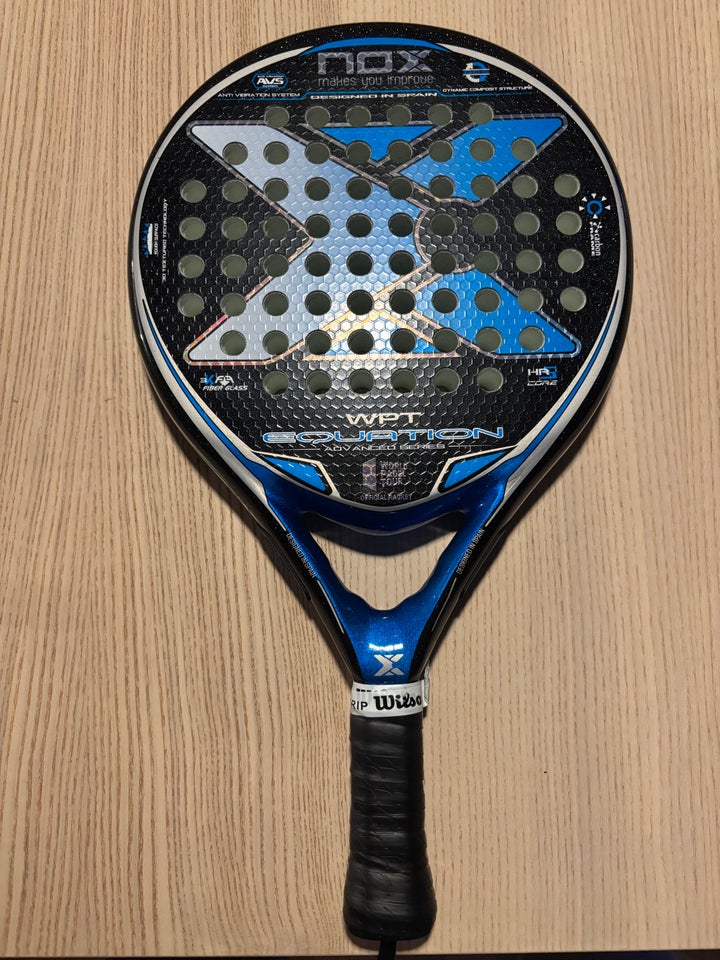 Padel bat, Nox