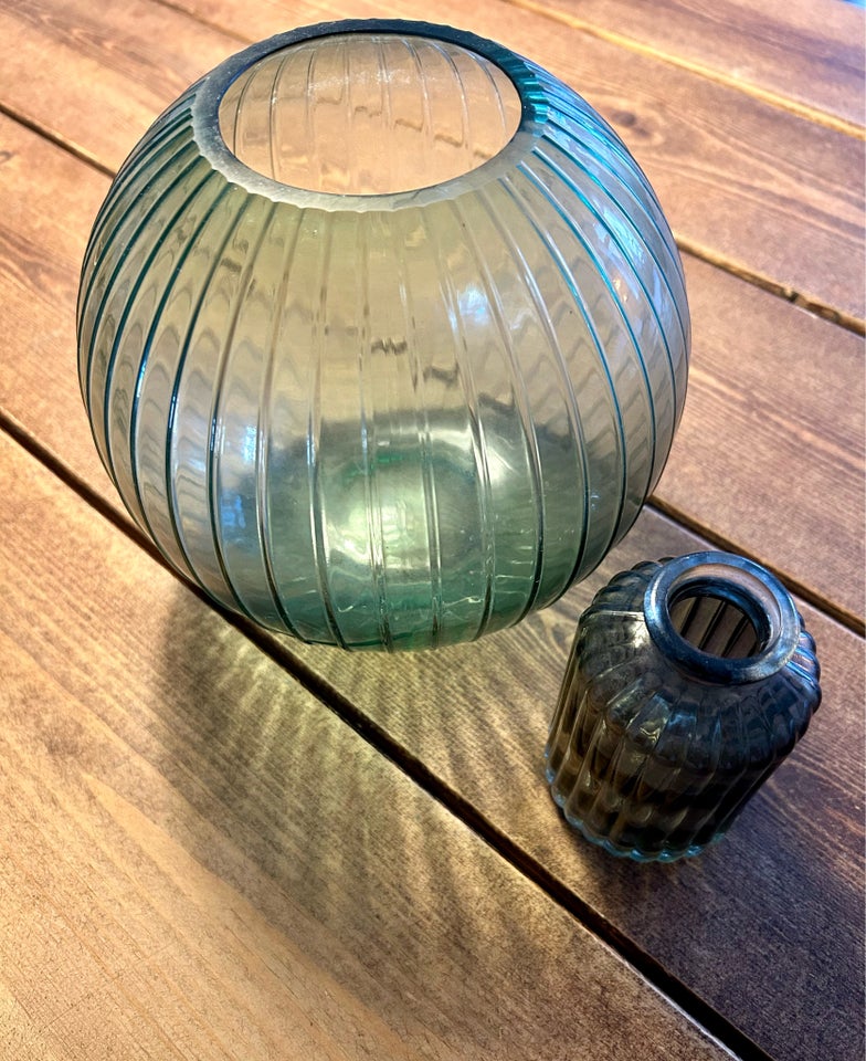 Vase HM home Søstrene Grene