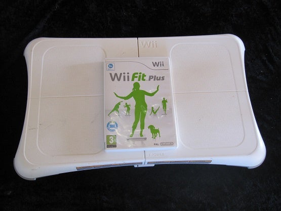 Nintendo Wii, Sæt med 2 remote, 2