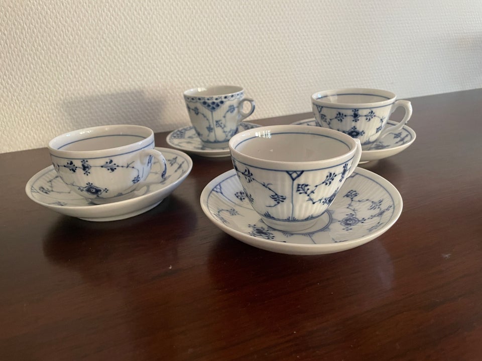 Porcelæn Kaffekop med underskål