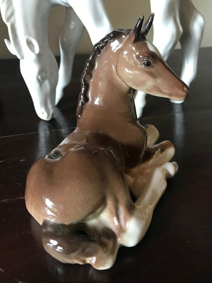 USSR figurer føl og hest Russisk