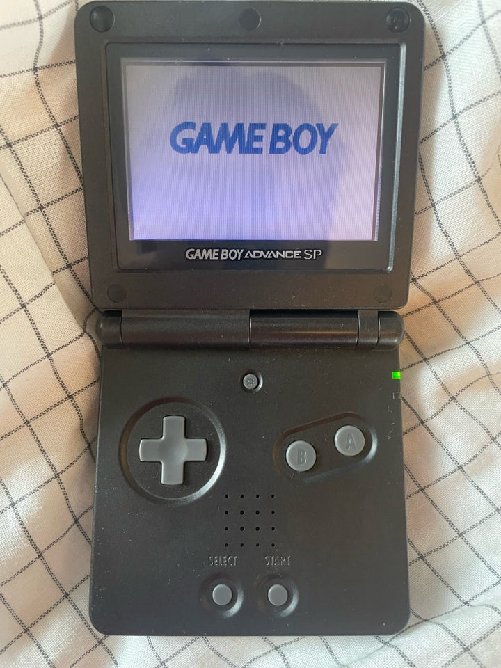 Nintendo Gameboy advance SP, Sort