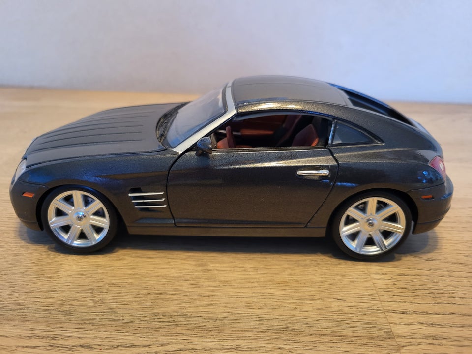 Modelbil, Chrysler Crossfire,