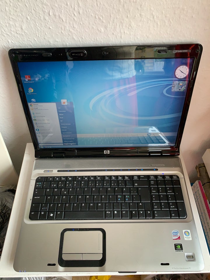 HP DV9700 Intel Core 220 GHz 3 GB