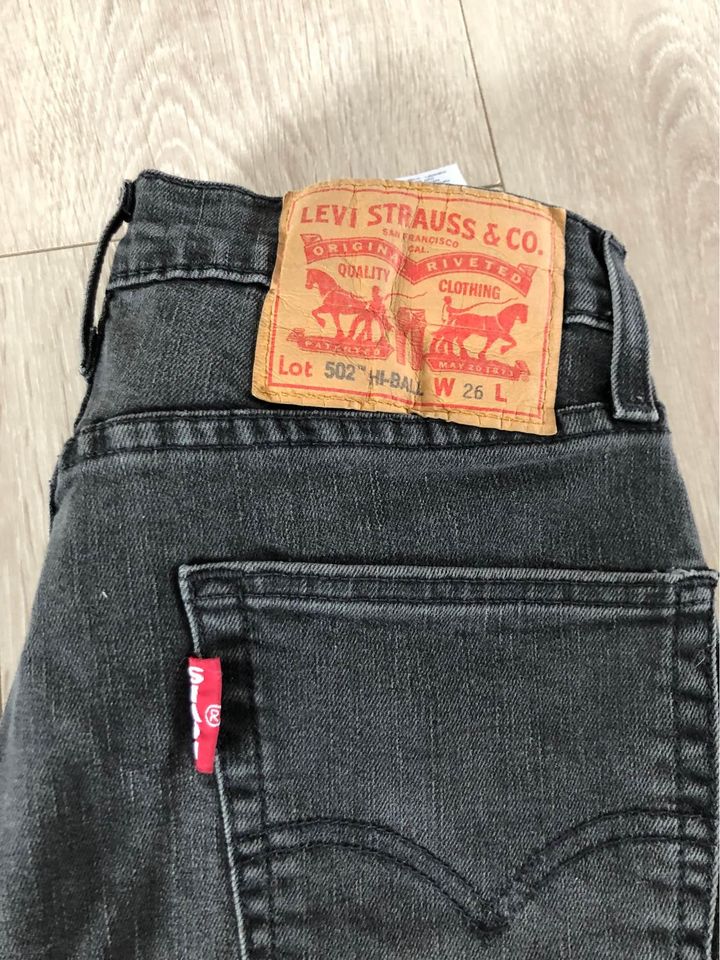 Jeans LEVI’S  str 26