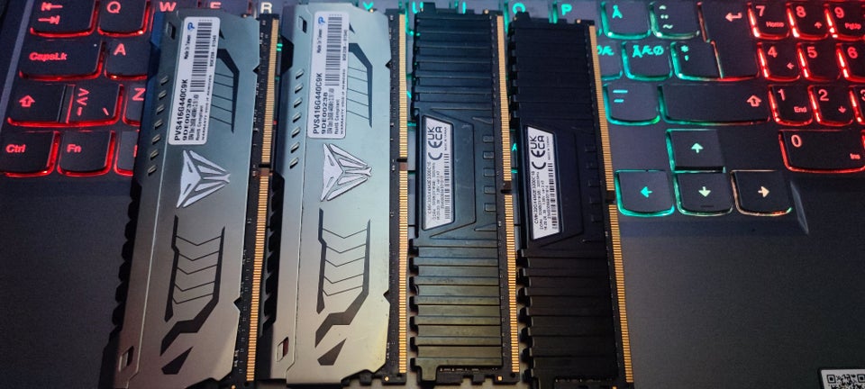 VIPER+Vengeance, 16GB+32GB, DDR4