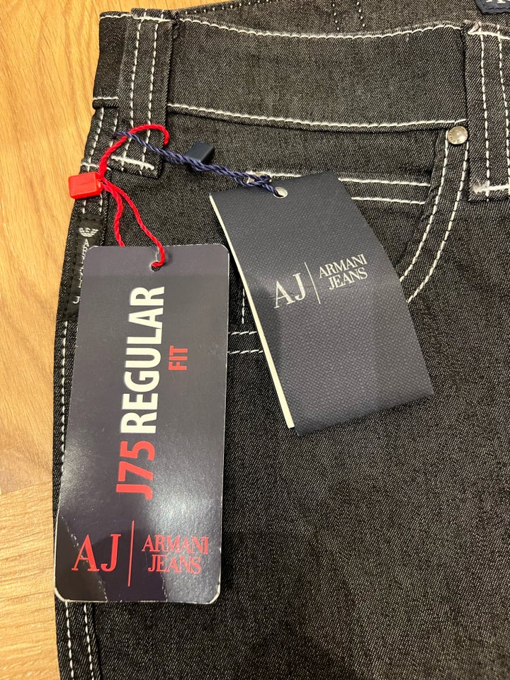 Jeans Armani jeans str 26