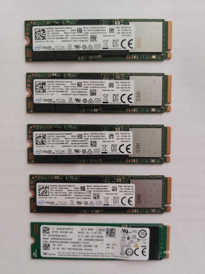 5 diske: m.2, SSD, SSDHD og hdd