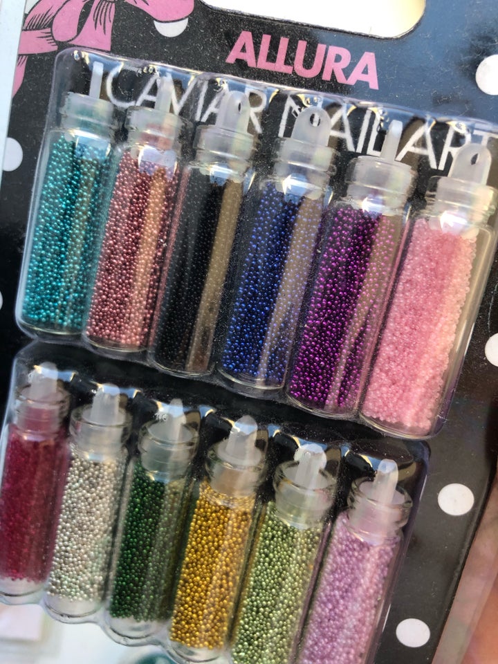 Negle, Nailart div sten og perler,