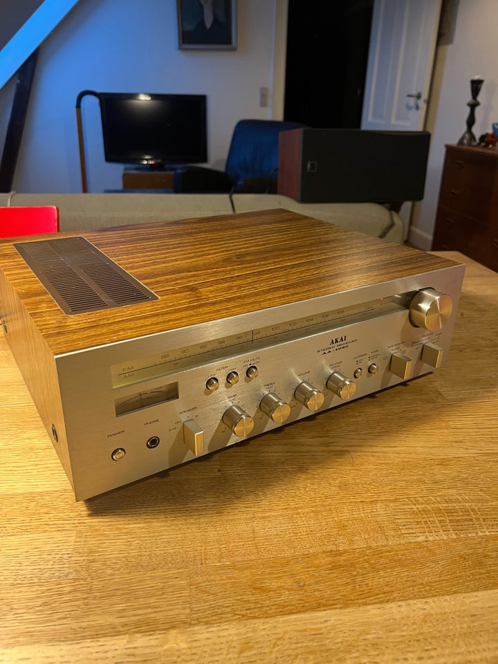 Forstærker, Akai, AA-1020