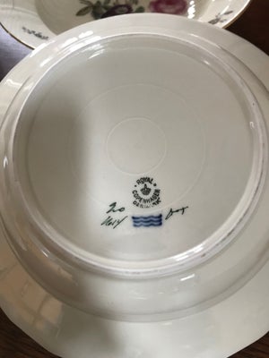 Porcelæn Dyb tallerken  Royal