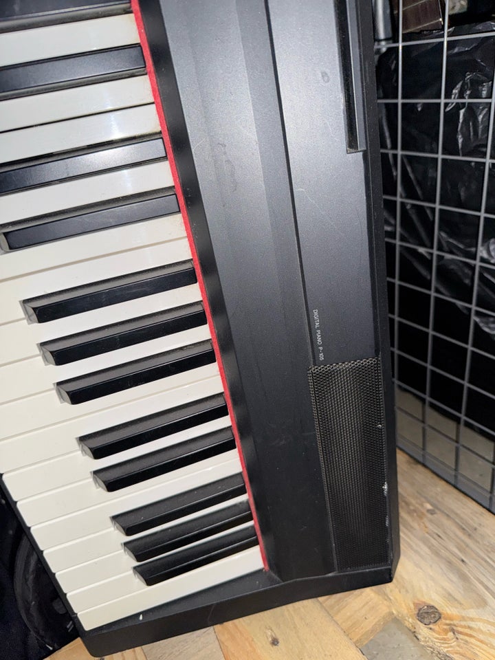 Digitalpiano, Yamaha P-105