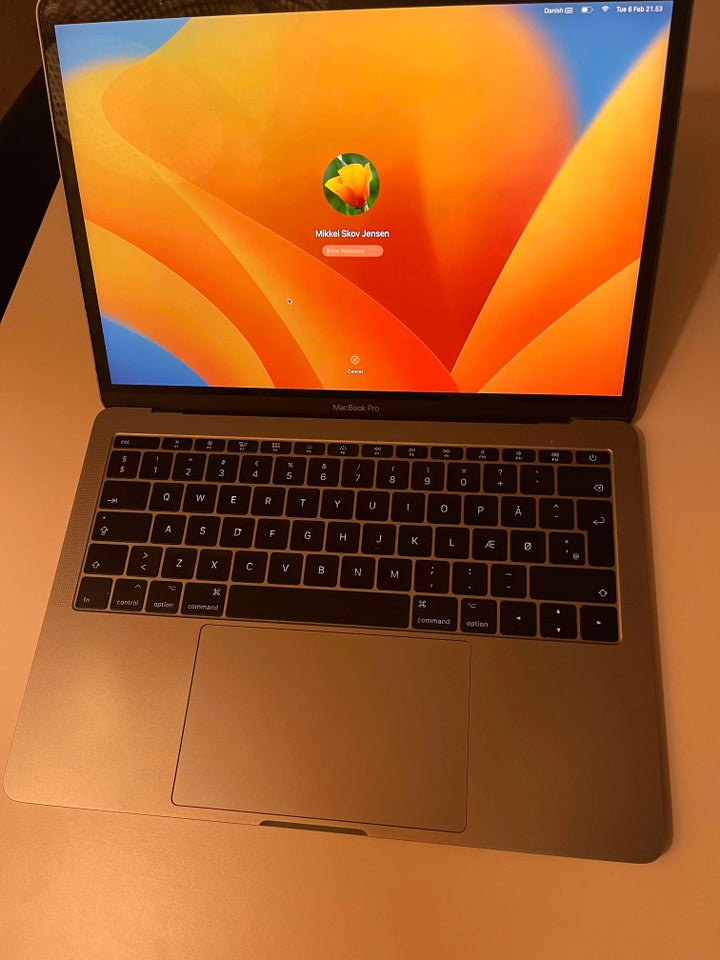 Macbook Pro 13-inch 2017, 2...