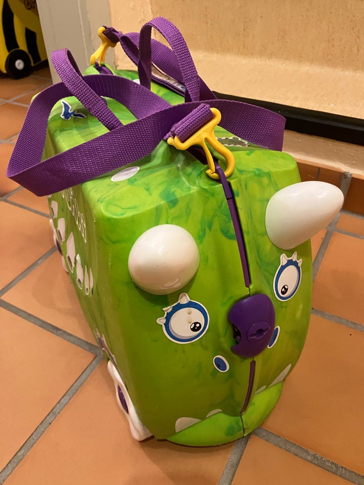 Børnekuffert, Trunki