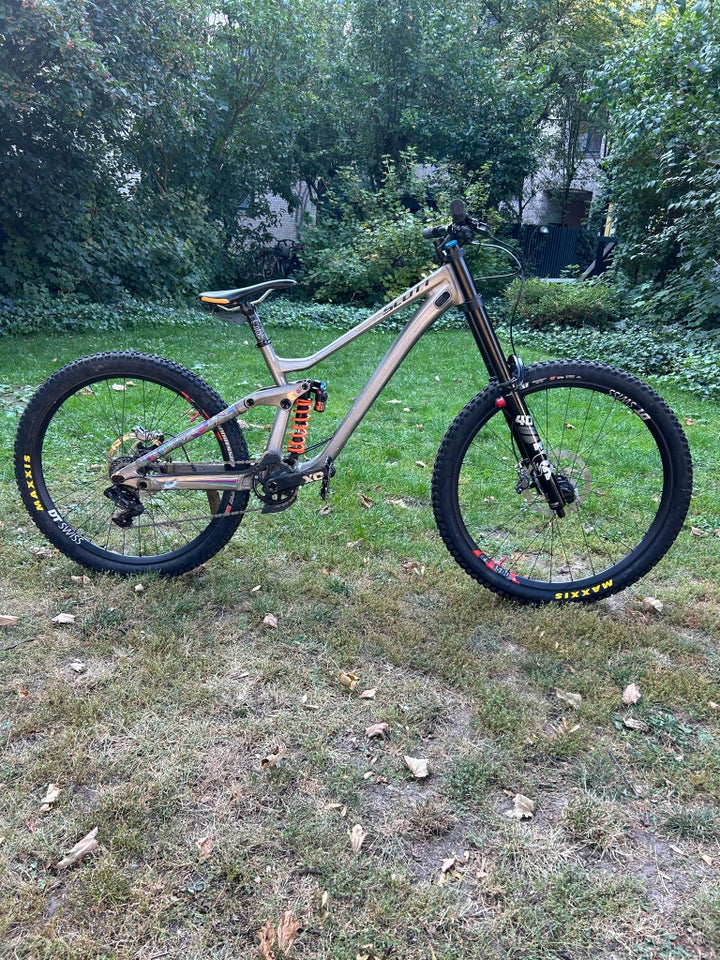 Scott Gambler 920 full