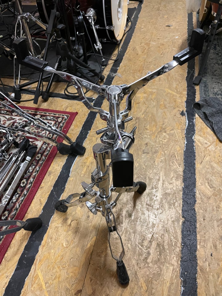 Andet, Mapex Armory S800 Snare