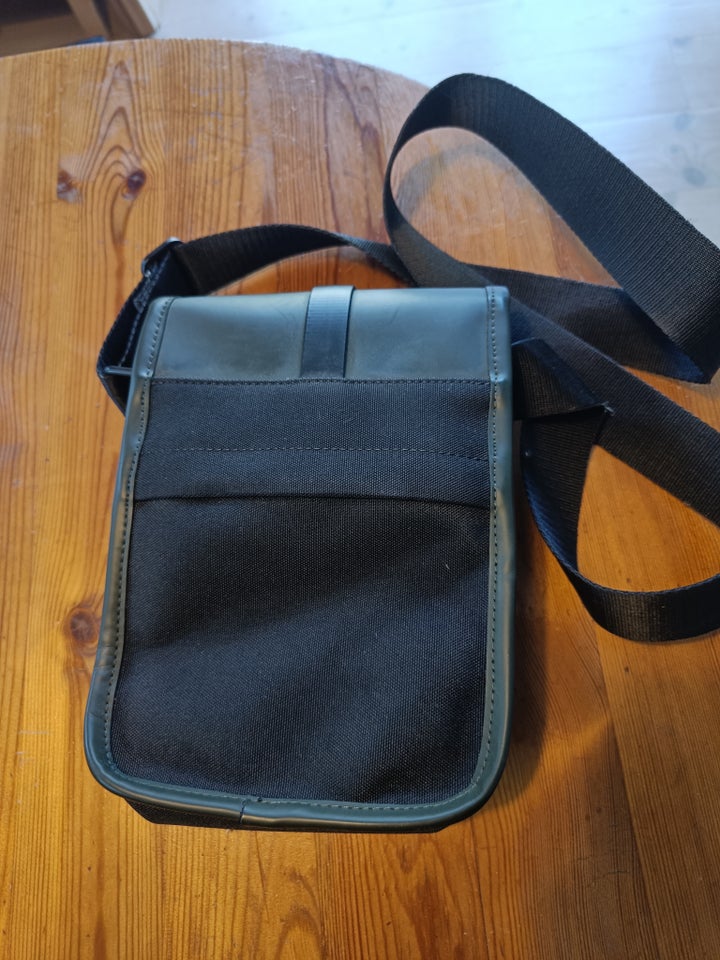 Crossbody, andet mærke, gummi